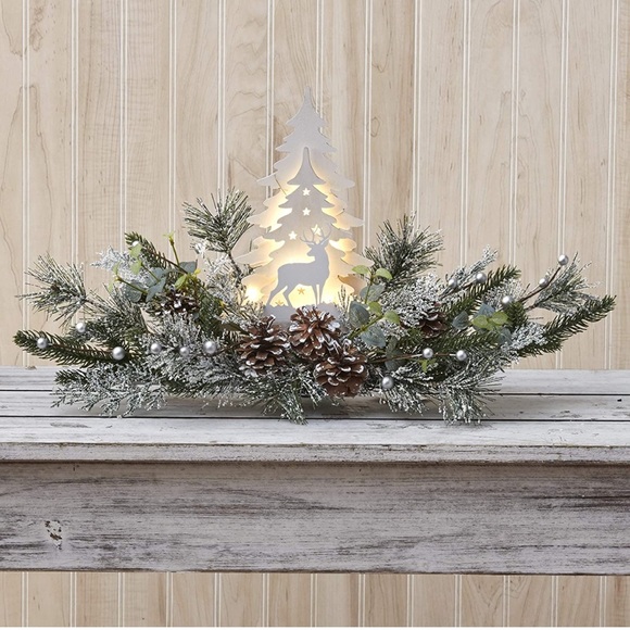 The Lakeside Collection Other - Tabletop/mantle winter pines decor